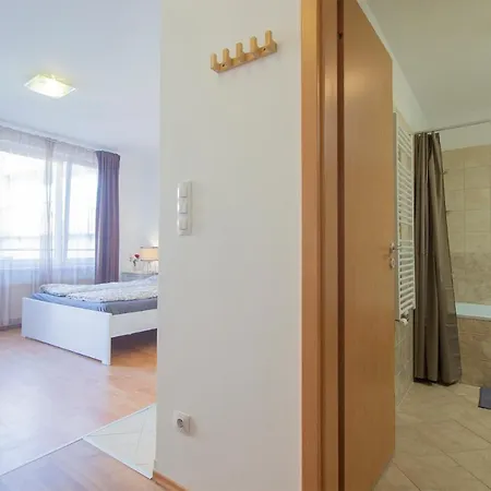 Apartment Corvin Modern With Ac, Parking *