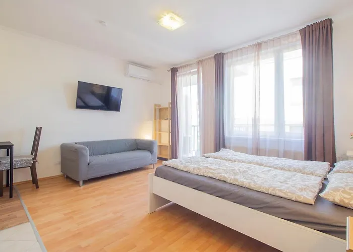 Corvin Modern With Ac, Parking شقة *